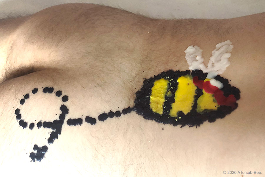 Bee tries something different by dripping an illustration of a bee on Keepers back
